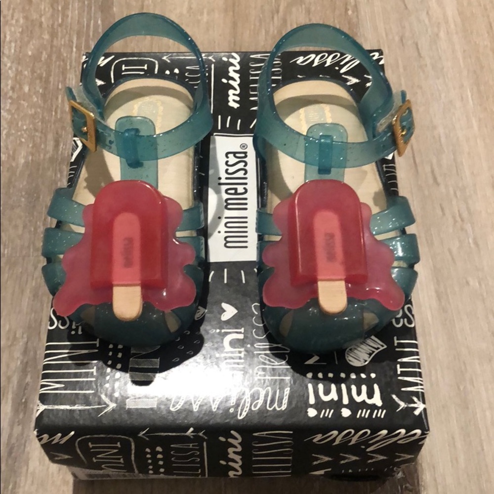 Mini Melisa Toddler size 6 sandals